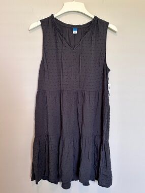 Old Navy Black/Gray Sleeveless Tiered Mini Dress with Texture